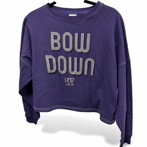 Chicka D Women’s Cropped Bow Down UW Huskies Long Sleeve Tee Size Small